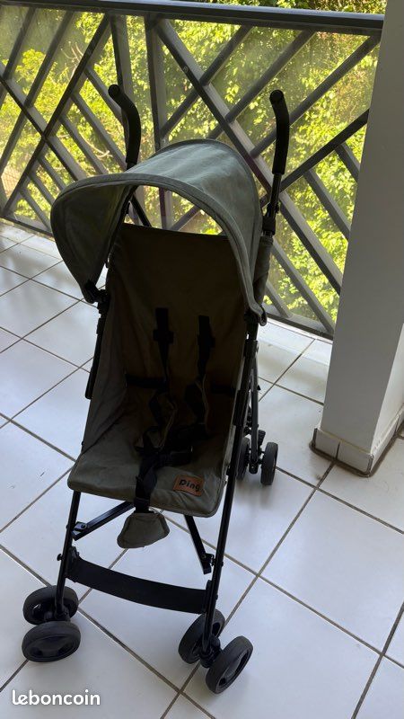 Poussette canne (image 1)