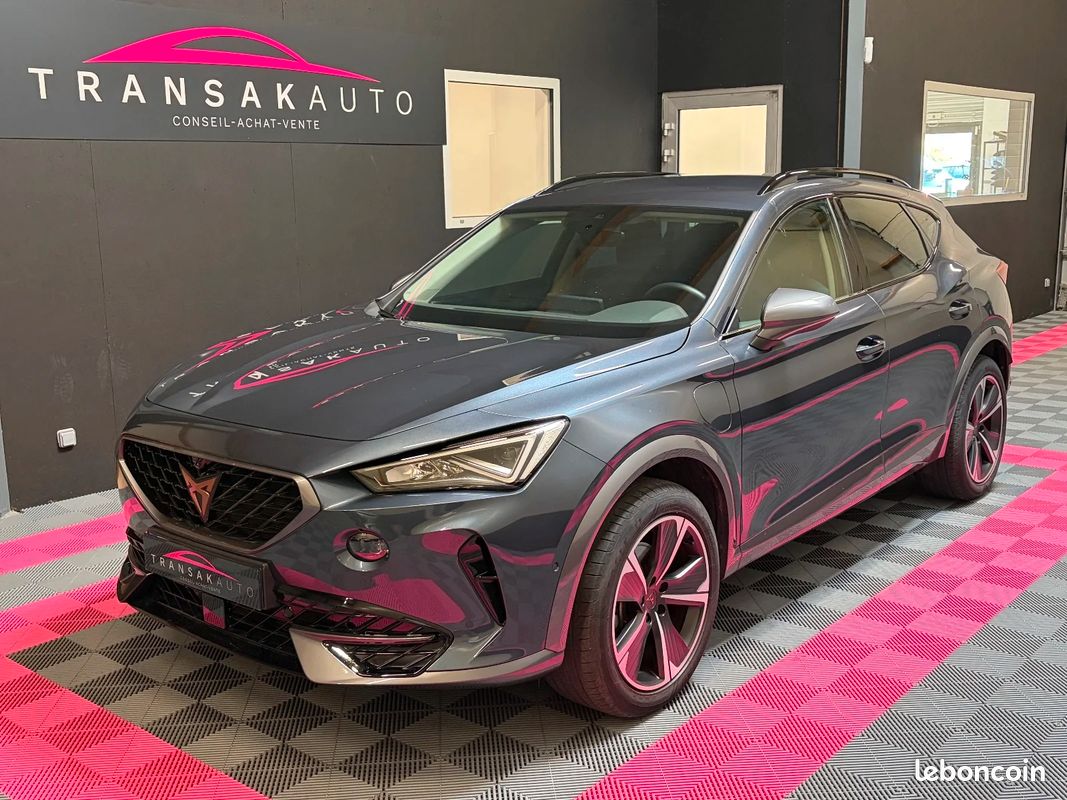 CUPRA FORMENTOR 1.4 e-HYBRID 204 ch DSG6 V / Caméra 360 / Volant chauffant (image 1)