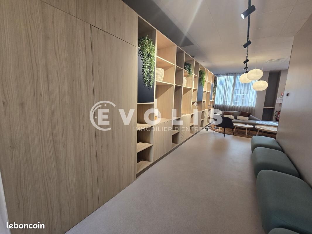 Bureaux 448 m² (image 24)