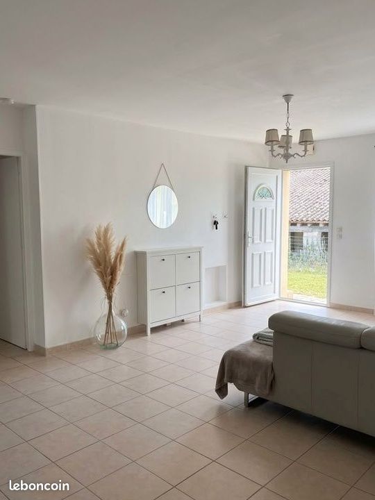 Maison 4 pièces 90 m² · à Saint-Denis-de-Pile · 90 m² · 1 115 €/mois
