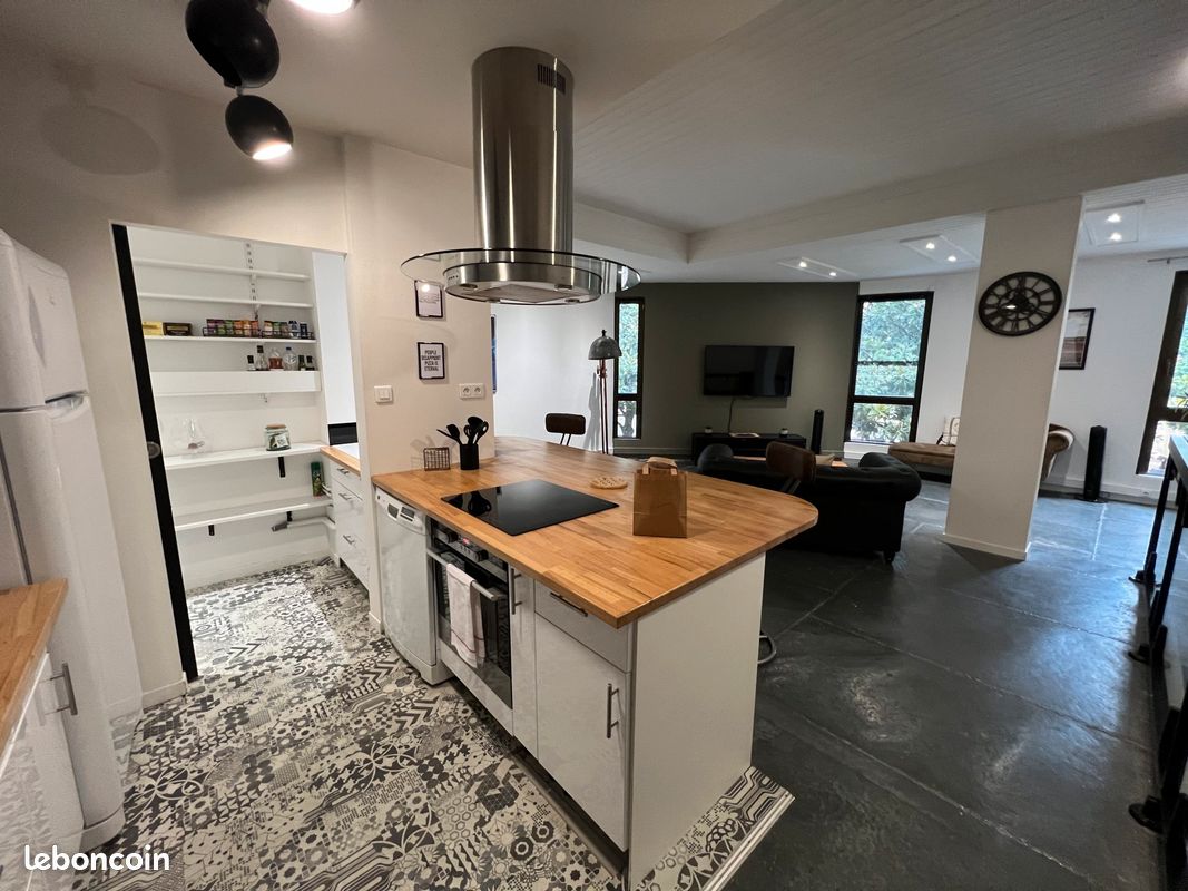 Appartement 3 pièces 92 m² · à Brive-la-Gaillarde · 92 m² · 800 €/mois