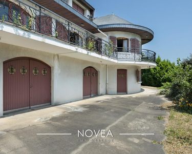 Maison 795 000 € - 550 m²