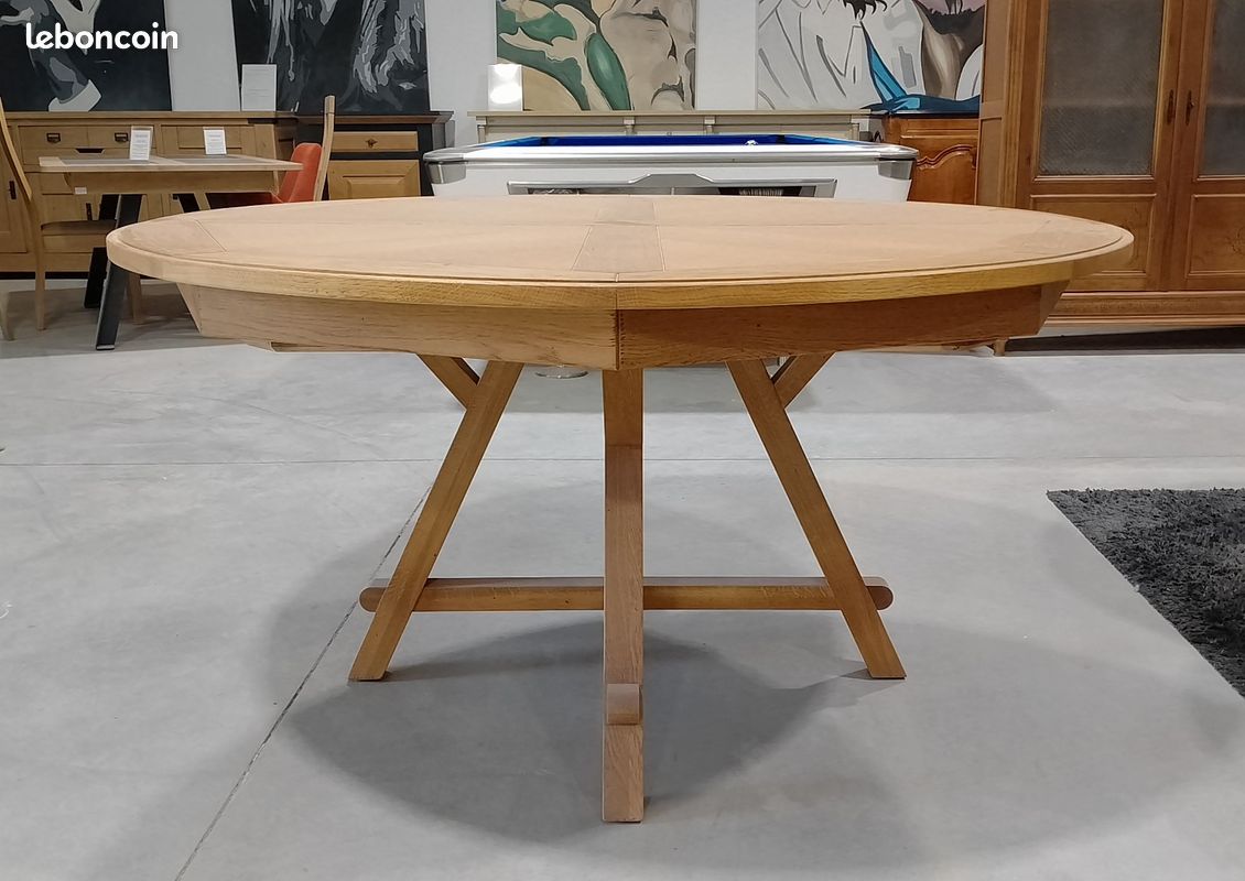 Table Ronde en Chêne Massif - Meuble d'exposition (image 2)