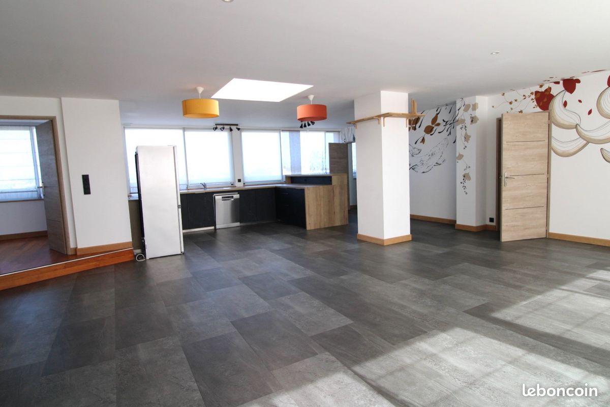 Appartement 4 pièces 124 m² · à Saint-Brieuc · 124 m² · 1 200 €/mois