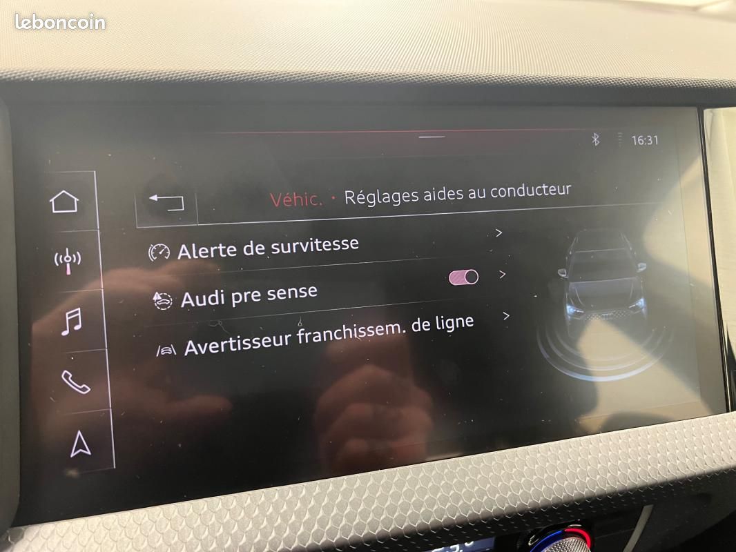 Audi A1 sportback 30 TFSI 116 ch S tronic 7 Design Luxe (image 19)