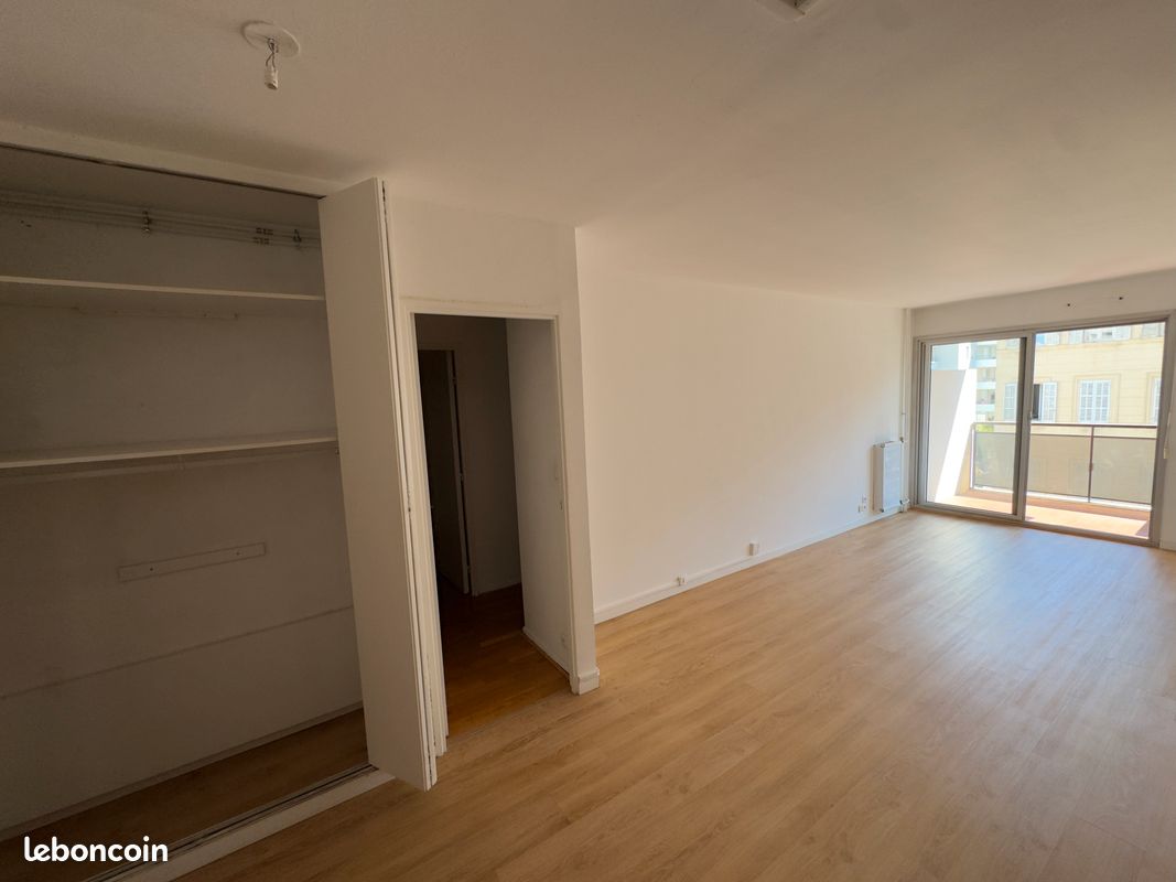 Appartement 3 pièces 58 m² · à Marseille · 58,4 m² · 248 000 €