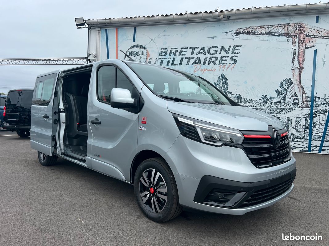 40950 ht Trafic ULTIMATE 5 places L2H1 3T 170 cv BVA9 Exclusive + Options (image 1)
