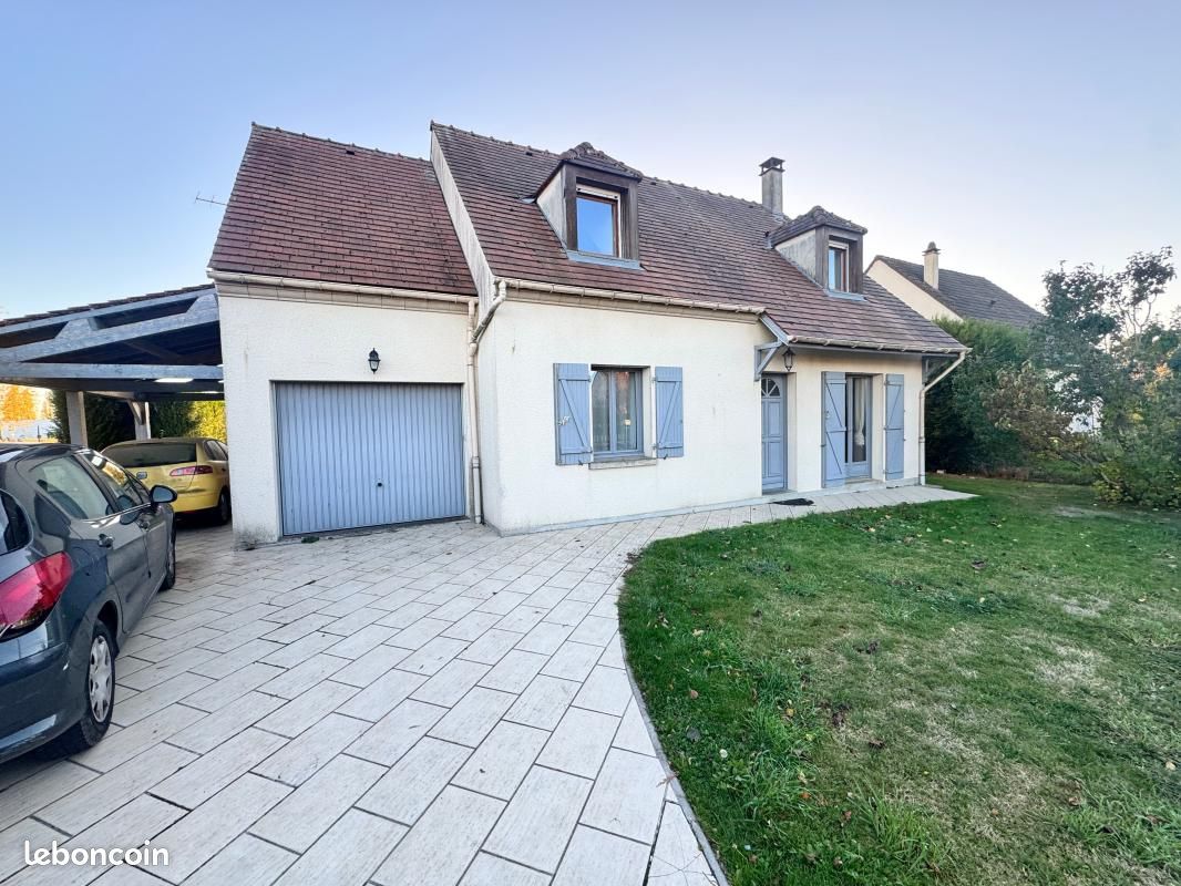 Maison 5 pièces 108 m² · à Avrechy · 108 m² · 238 000 €