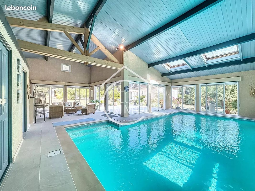 Maison 6 pièces 166 m² · à Le Fleix · 166 m² · 490 000 €