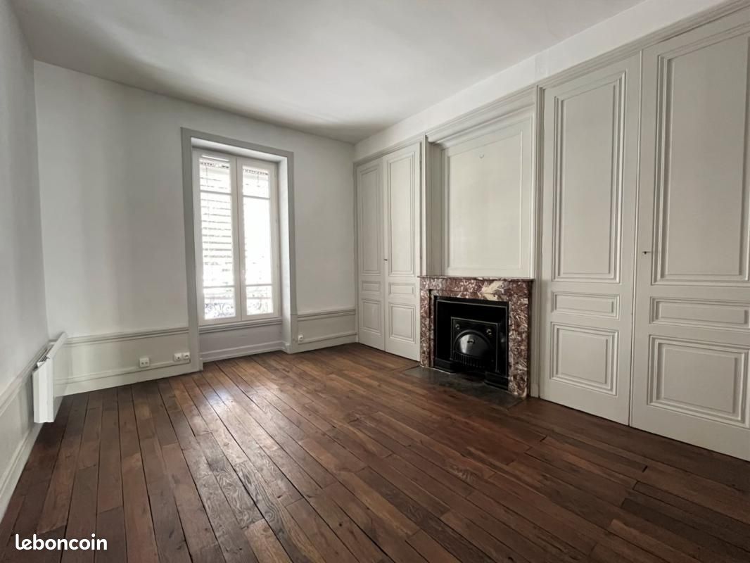 Appartement 2 pièces 64 m² · à Lyon · 64 m² · 870 €/mois