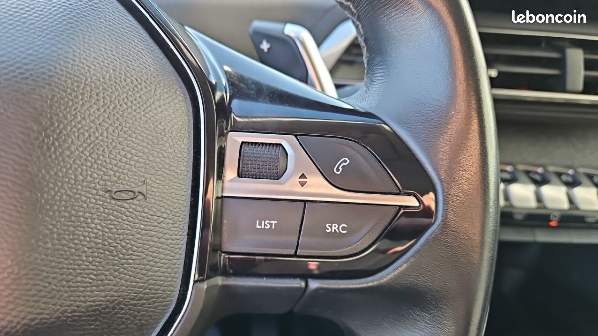 Peugeot 3008 BLUEHDI 130CH SS EAT8 ALLURE PACK (image 20)