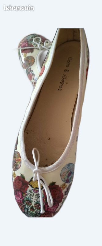 À vendre ballerine tête de mort (image 1)