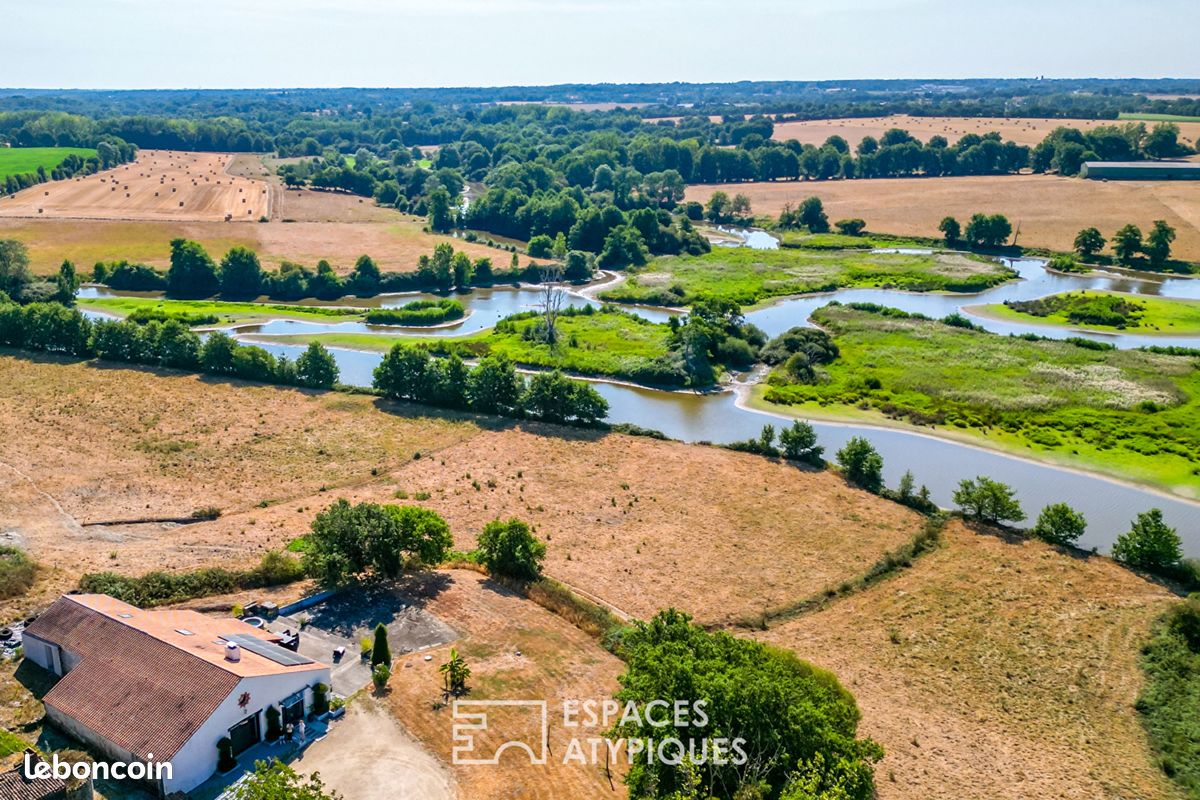 Maison 5 pièces 212 m² · à Maché · 212 m² · 342 500 €