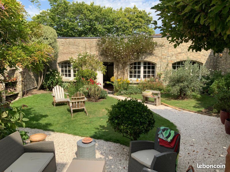 Maison 6 pièces 146 m² · à Lorient · 146 m² · 885 000 €
