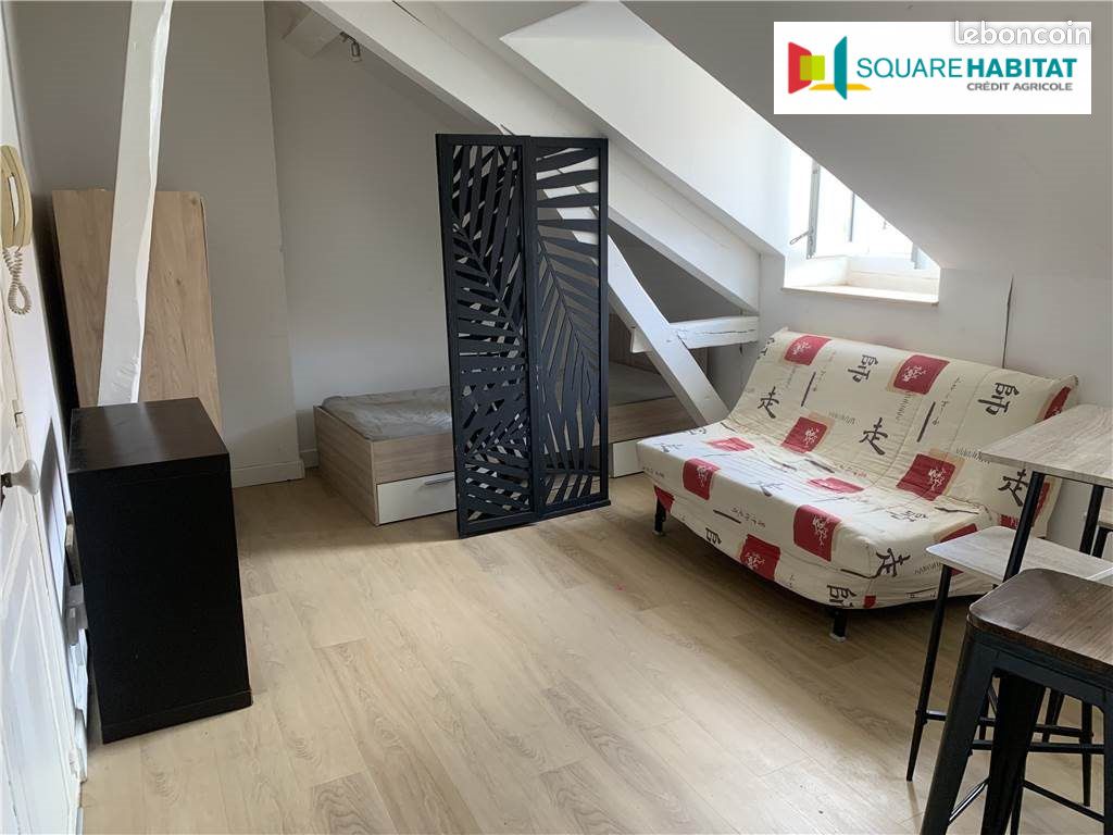Appartement 1 pièce 18 m² · à Pau · 18 m² · 375 €