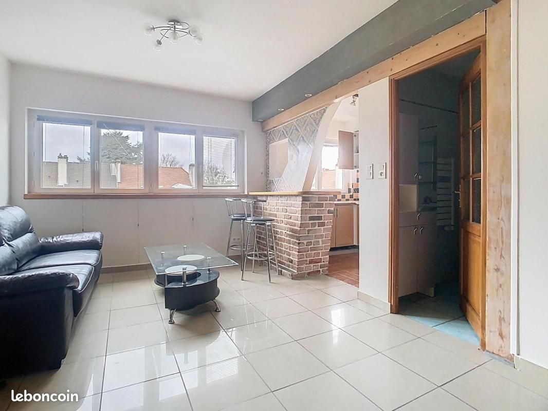 Appartement 3 pièces 47 m² · à Valenciennes · 47 m² · 695 €