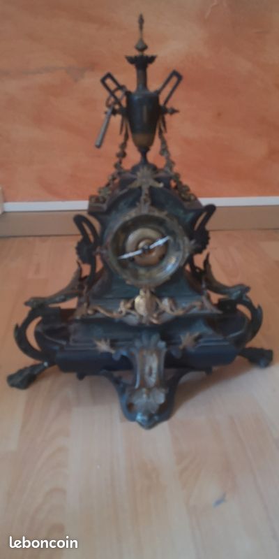 Vends ancienne pendule de cheminée, style Second Empire (image 1)