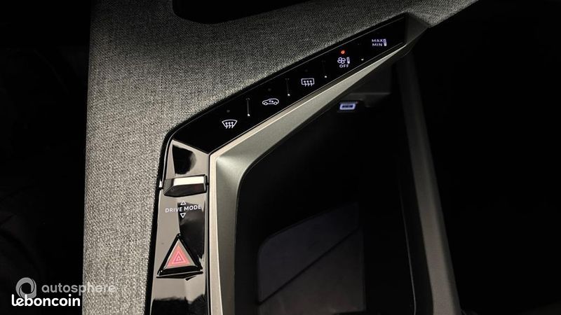 Peugeot 3008 1.2 Hybrid 145ch Allure e-DCS6 (image 26)