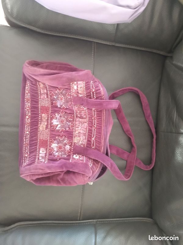 Sac tissu bordeaux brillant perles (image 1)