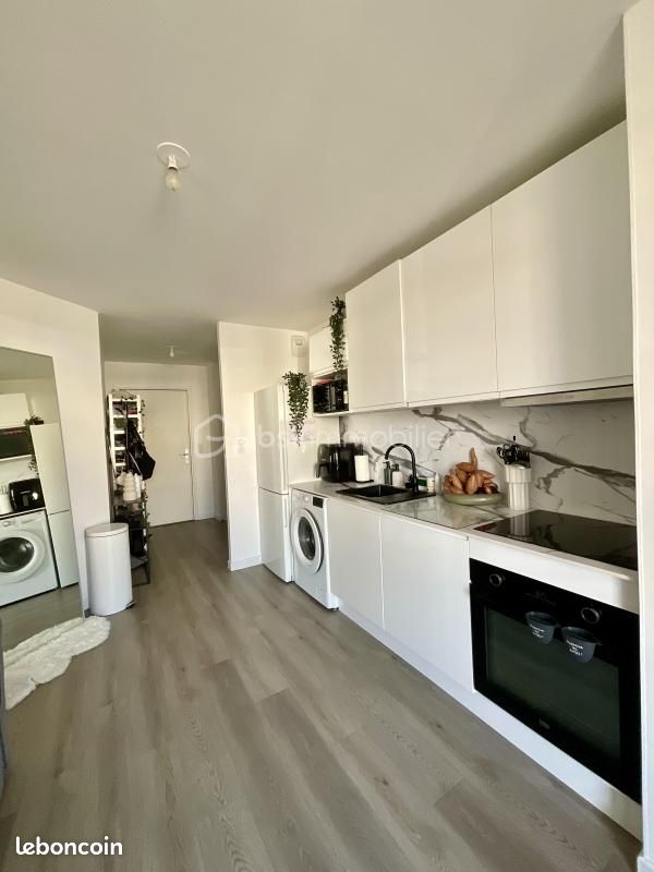 Appartement 2 pièces 42 m² · à Dammarie-les-Lys · 42 m² · 165 000 €