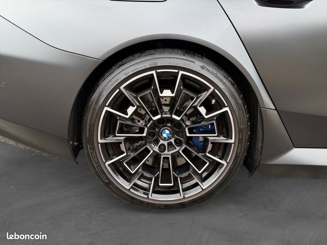 BMW M5 Touring M5 xDrive 4.4 V8 727 cv Plug in Hybrid Steptronic8 (image 20)