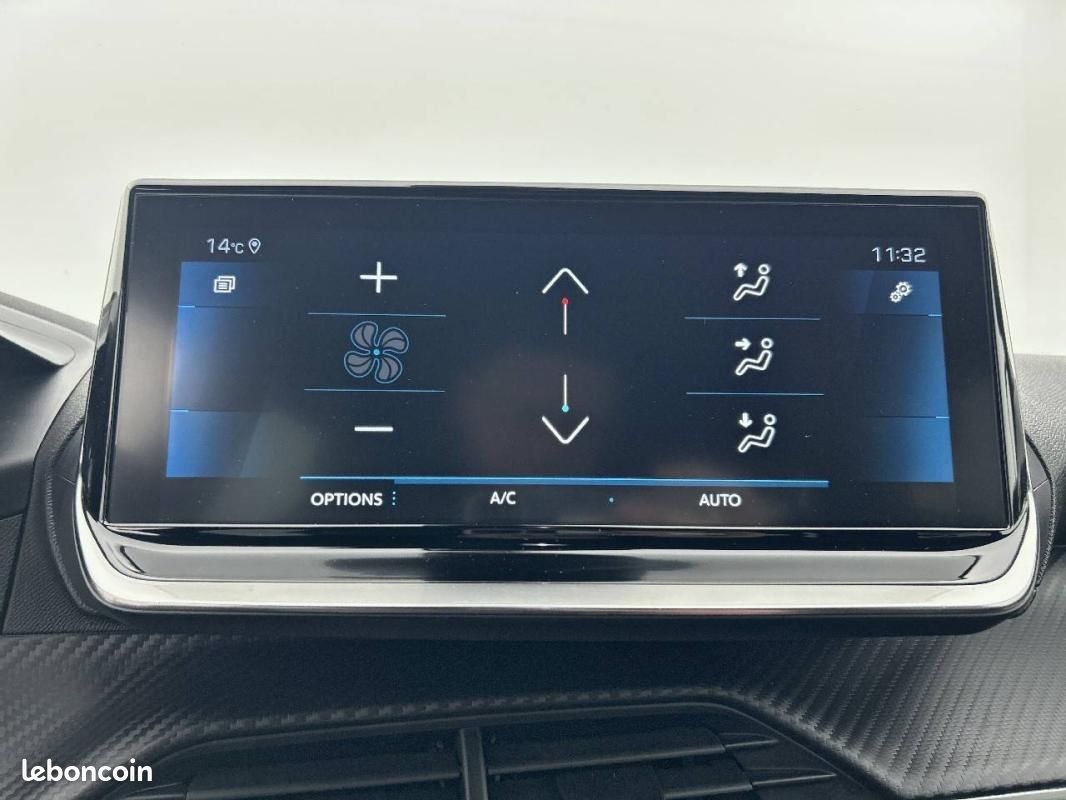 Peugeot 2008 BlueHDi 130 S&S EAT8 - Allure Pack (image 23)