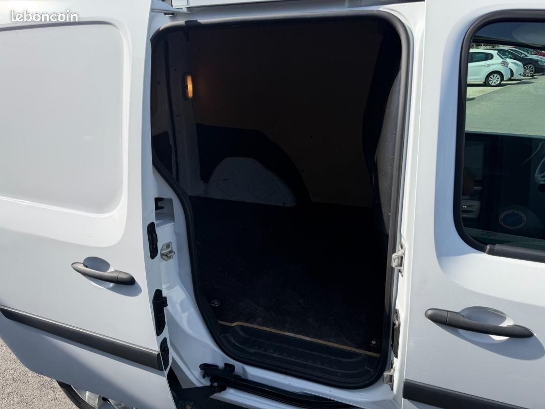 Renault Kangoo II Grand Confort 1,5 dci 95ch (image 12)