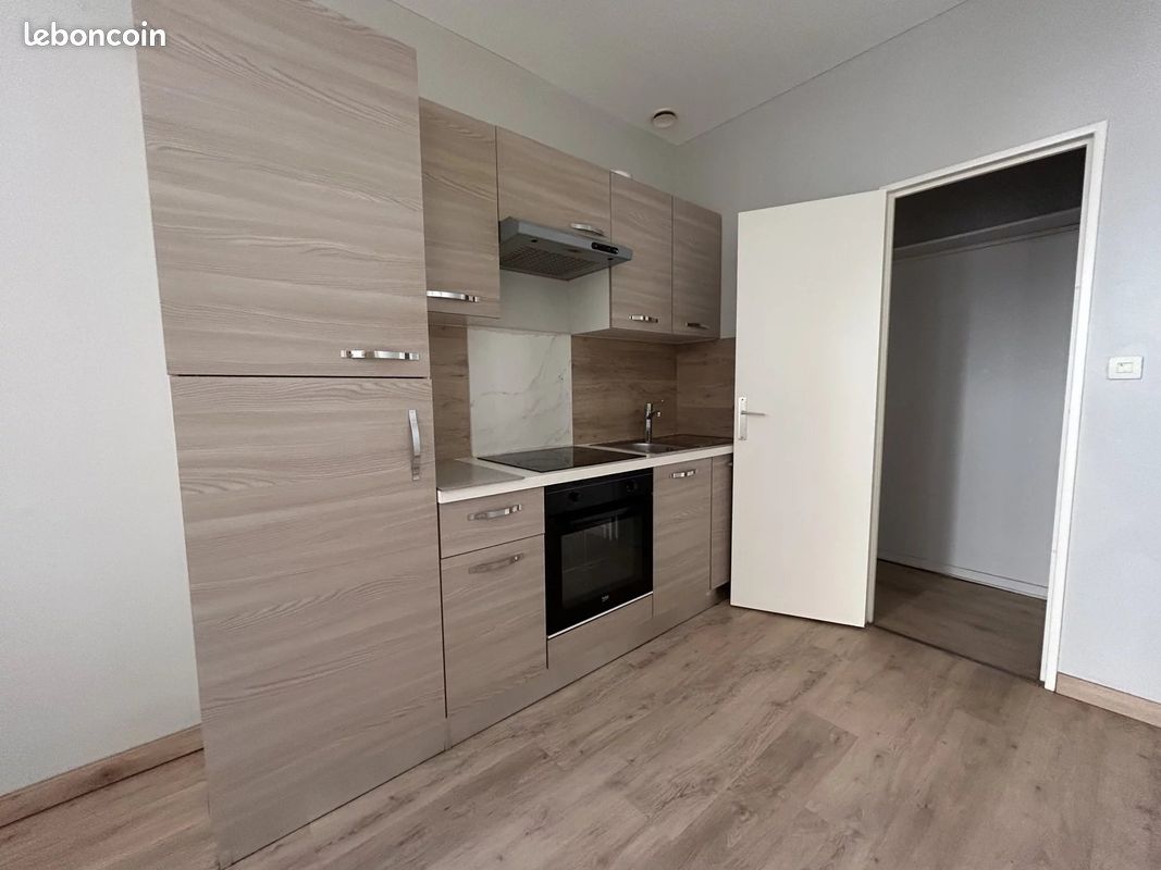 Appartement 3 pièces 58 m² · à Lons-le-Saunier · 58 m² · 570 €/mois