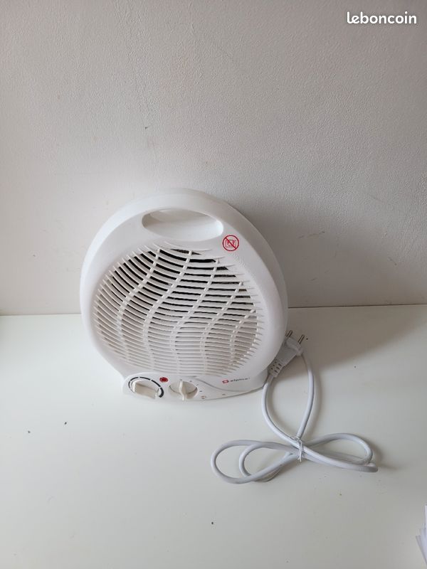 Je vends un ventilateur (image 1)