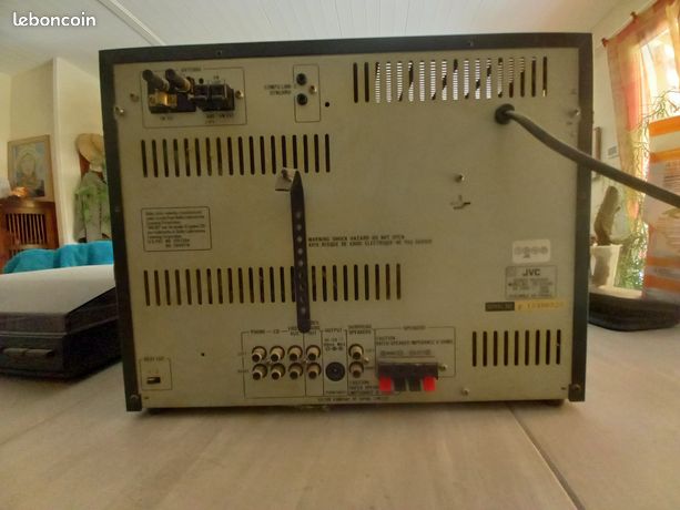 Chaîne Hi-Fi JVC DR-E3LBK - Radio-cassette Avec CD Et Entrée Phono - Occasion