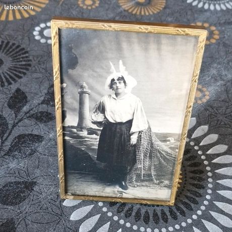 Petit cadre ancien – Noyo créatif