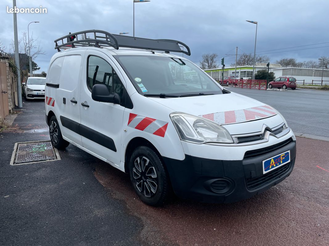 Citroen berlingo 1.6 hdi 75 confort garantie 6 mois (image 5)