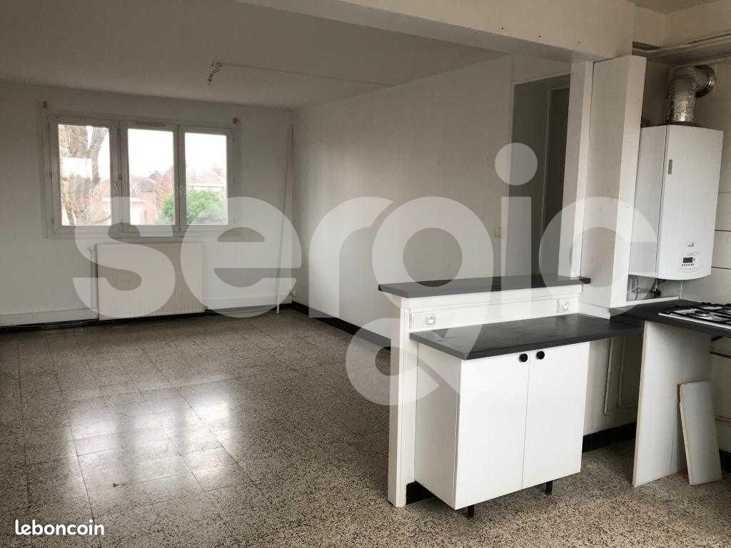 Appartement 3 pièces 55 m² · à Lille · 55 m² · 784 €