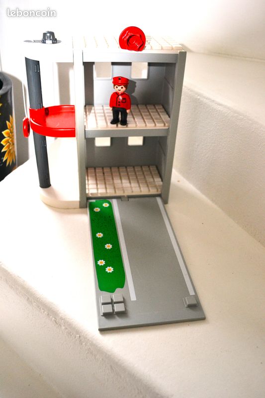 Playmobil 123 caserne de pompier Jeux Jouets