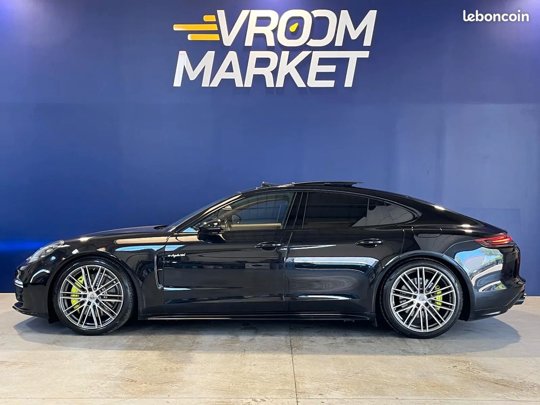 PORSCHE Panamera 462ch 4 E-Hybrid - 2019 - Toit ouvrant - Suivi complet (image 5)