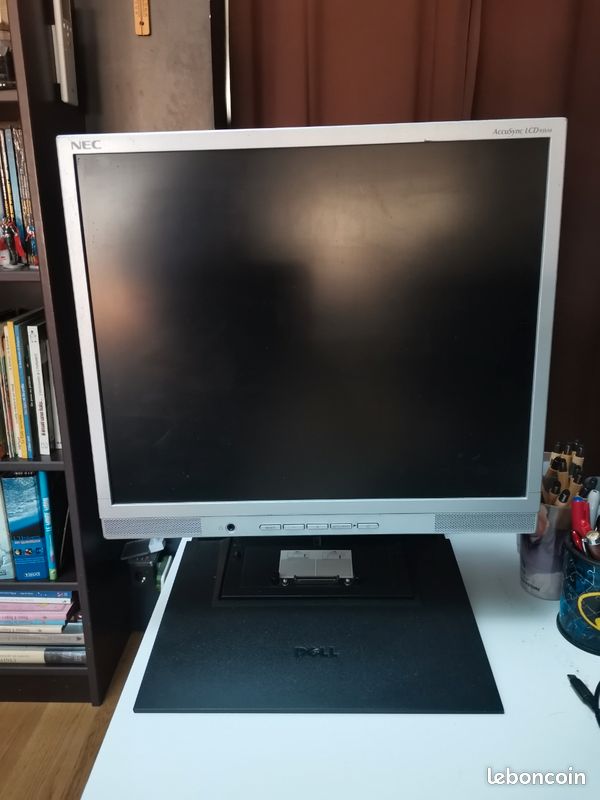 Écran 49'' LCD 93VM NEC station Dell (image 1)
