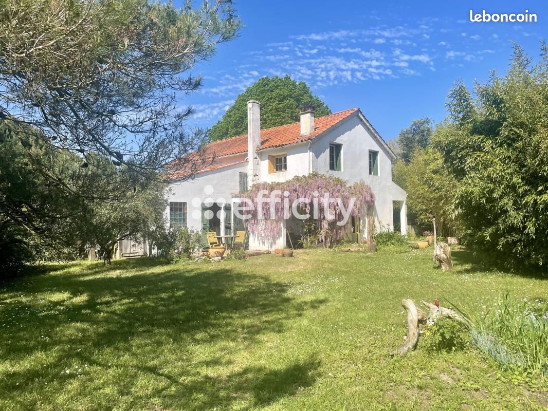 Maison 4 pièces 162 m² · à Dolus-d'Oléron · 162 m² · 729 000 €