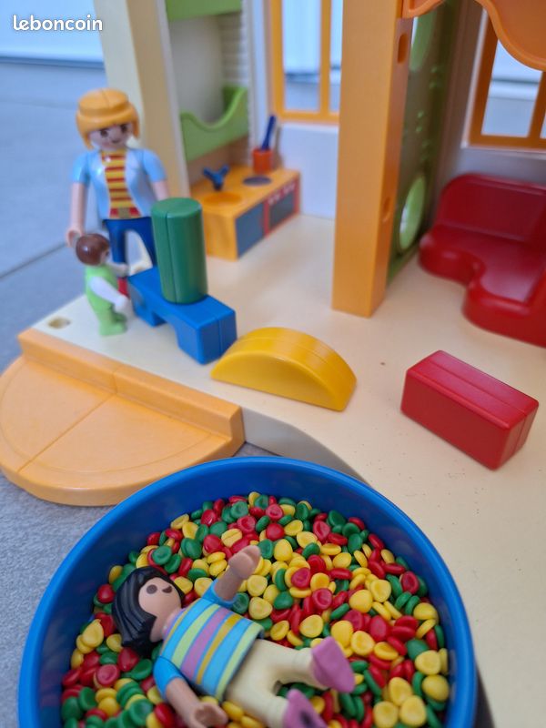 Garderie playmobil (image 3)