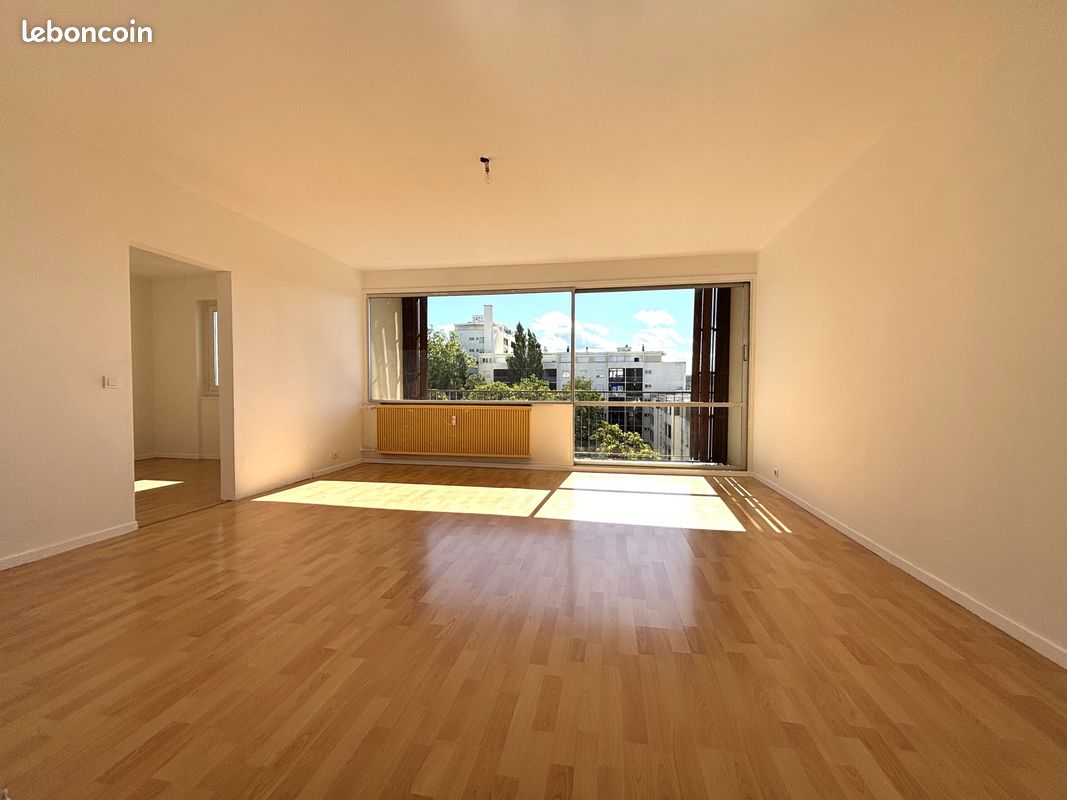 Appartement 5 pièces 93 m² · à Mulhouse · 93 m² · 127 000 €