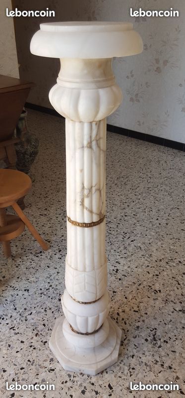 Colonne décorative en albâbre (image 2)