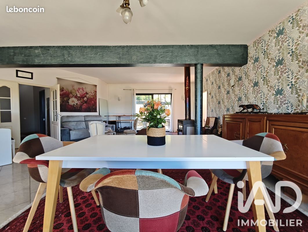 Maison 7 pièces 213 m² · à Foncegrive · 213 m² · 350 000 €
