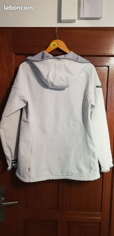 Blouson coupe vent femme marque tribord taille L (image 2)