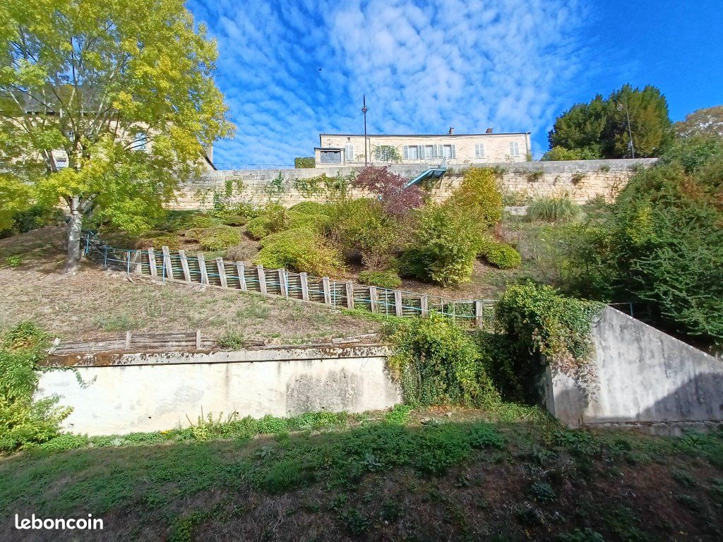 Appartement 4 pièces 91 m² · à Bar-le-Duc · 91 m² · 630 €/mois