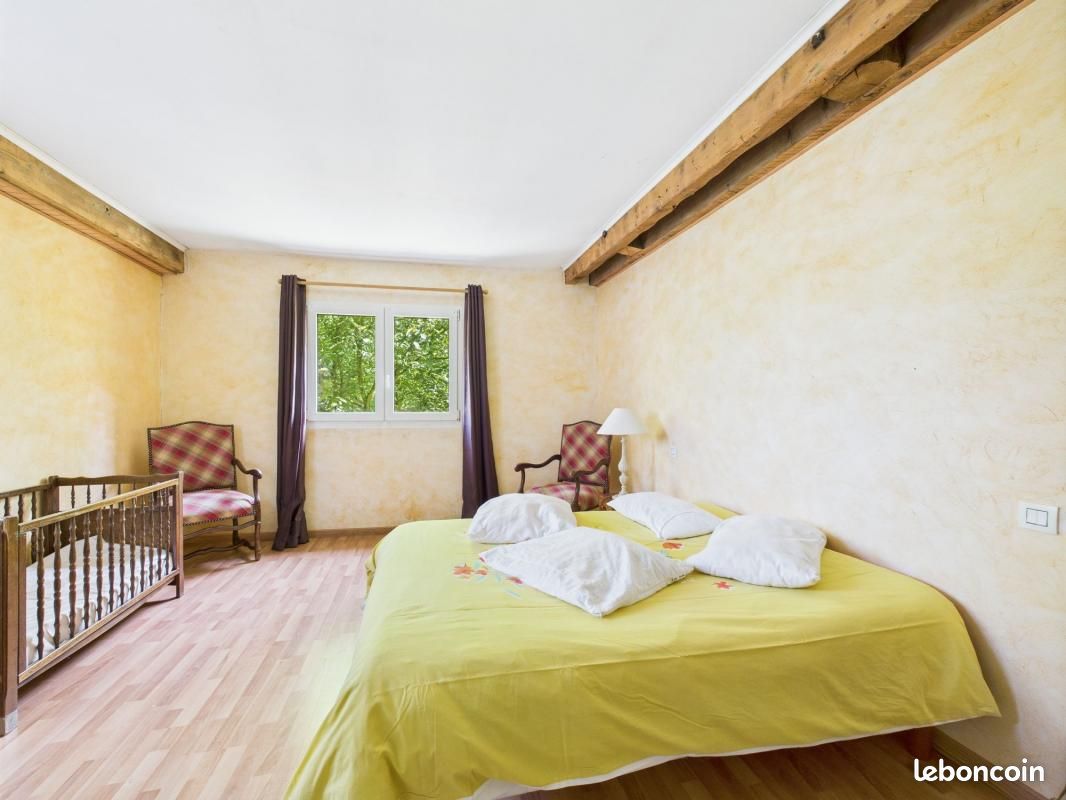 Propriété 16 pièces 680 m² (image 18)