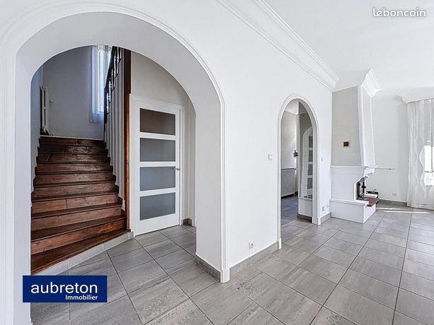Maison 6 pièces 130 m² — 10