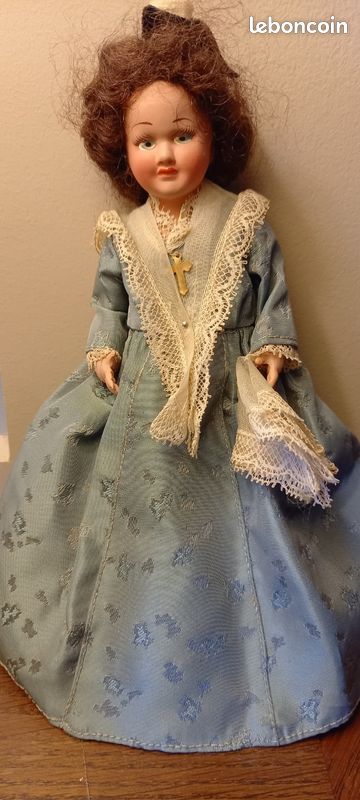 POUPÉE FOLKLORIQUE RÉGIONALE Anne Duchesse de Bretagne Le Minor celluloïd doll EUR 28,00 - FR