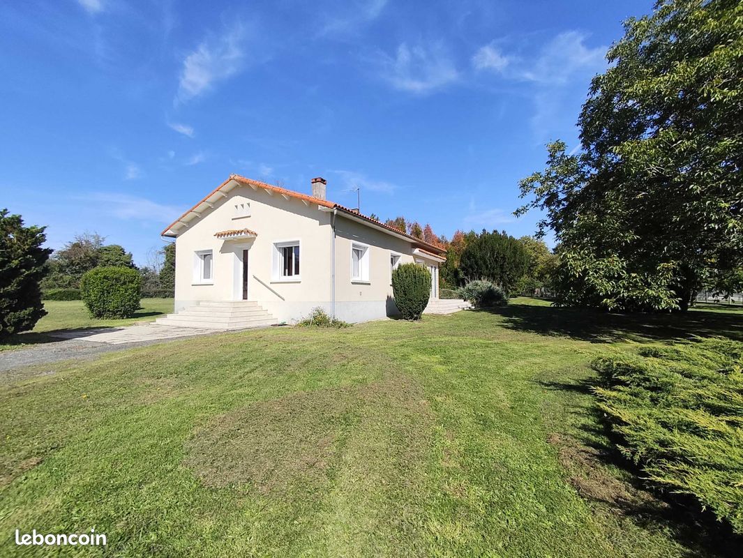 Maison 5 pièces 97 m² · à Chasseneuil-sur-Bonnieure · 97 m² · 180 000 €