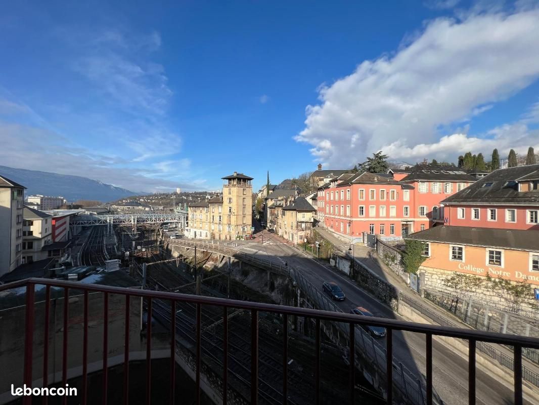 Appartement 2 pièces 68 m² · à Chambéry · 68 m² · 826 €