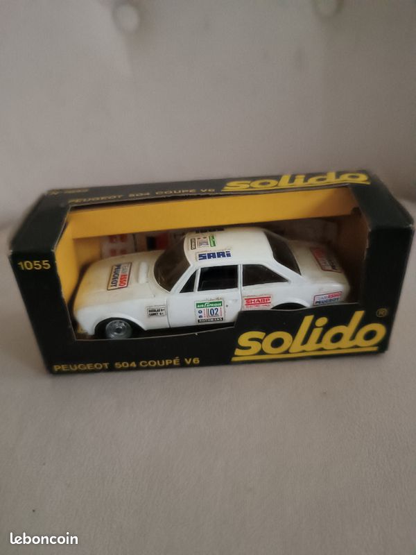 Voiture peugeot 504 coupé V6 numéro 1055 solido (image 1)