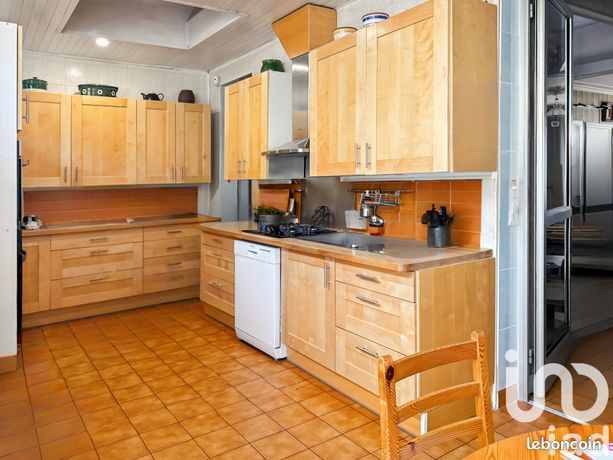 Maison de ville 7 pièces 130 m²